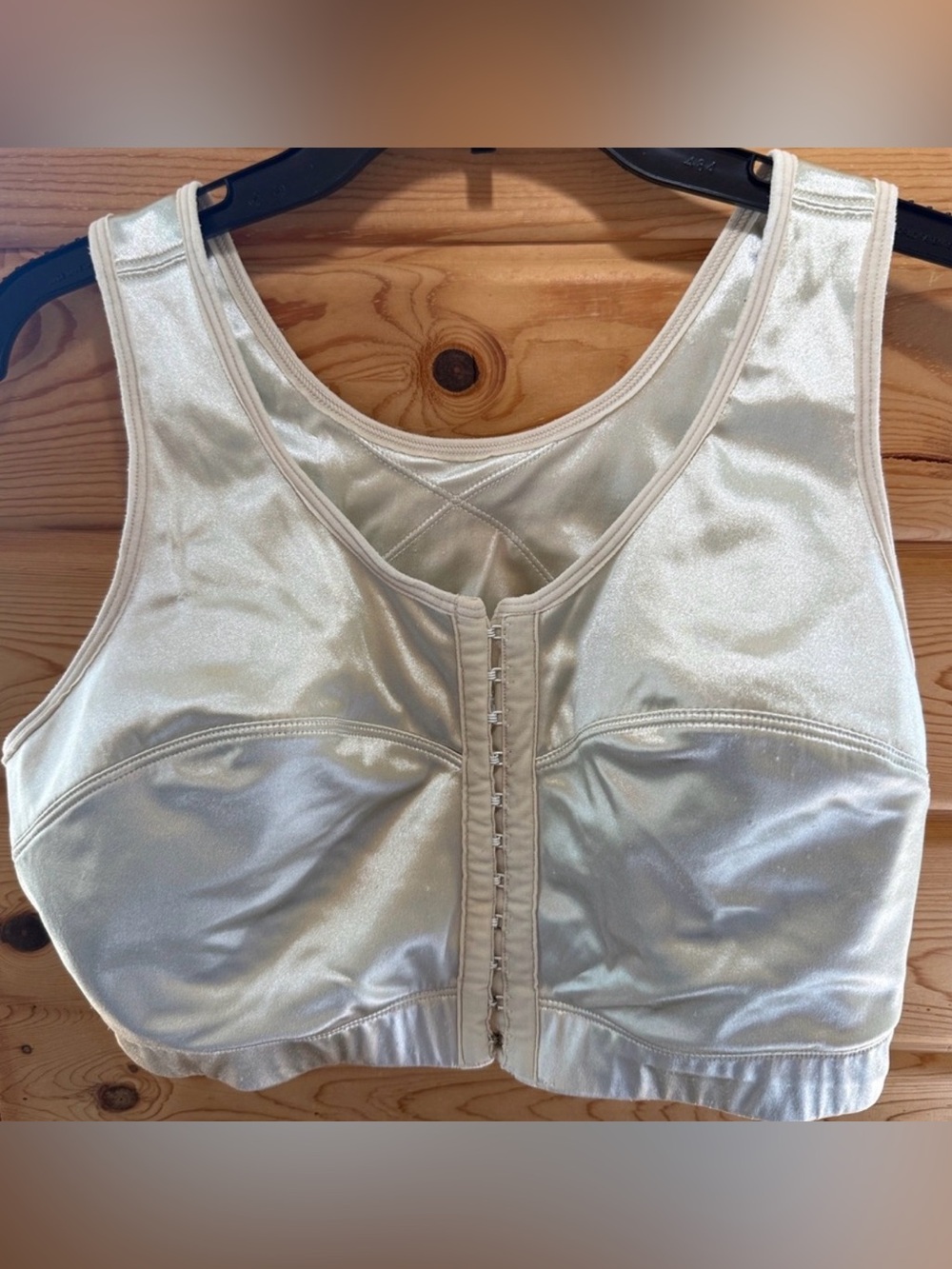 ENELL Size 3 Front-Closure Satin Sports Bra - Ivory